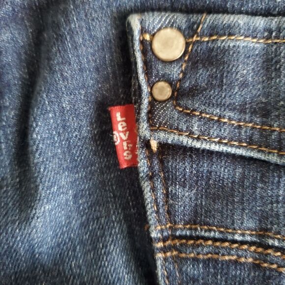 Levi’s 505 Jeans Women’s Size 10 Straight Leg Medium Wash Mid Rise - Picture 4 of 11